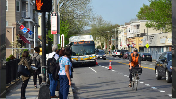 Research Exchange: Electric Vehicle infrastructure, Transit Lanes and Connected Vehicles